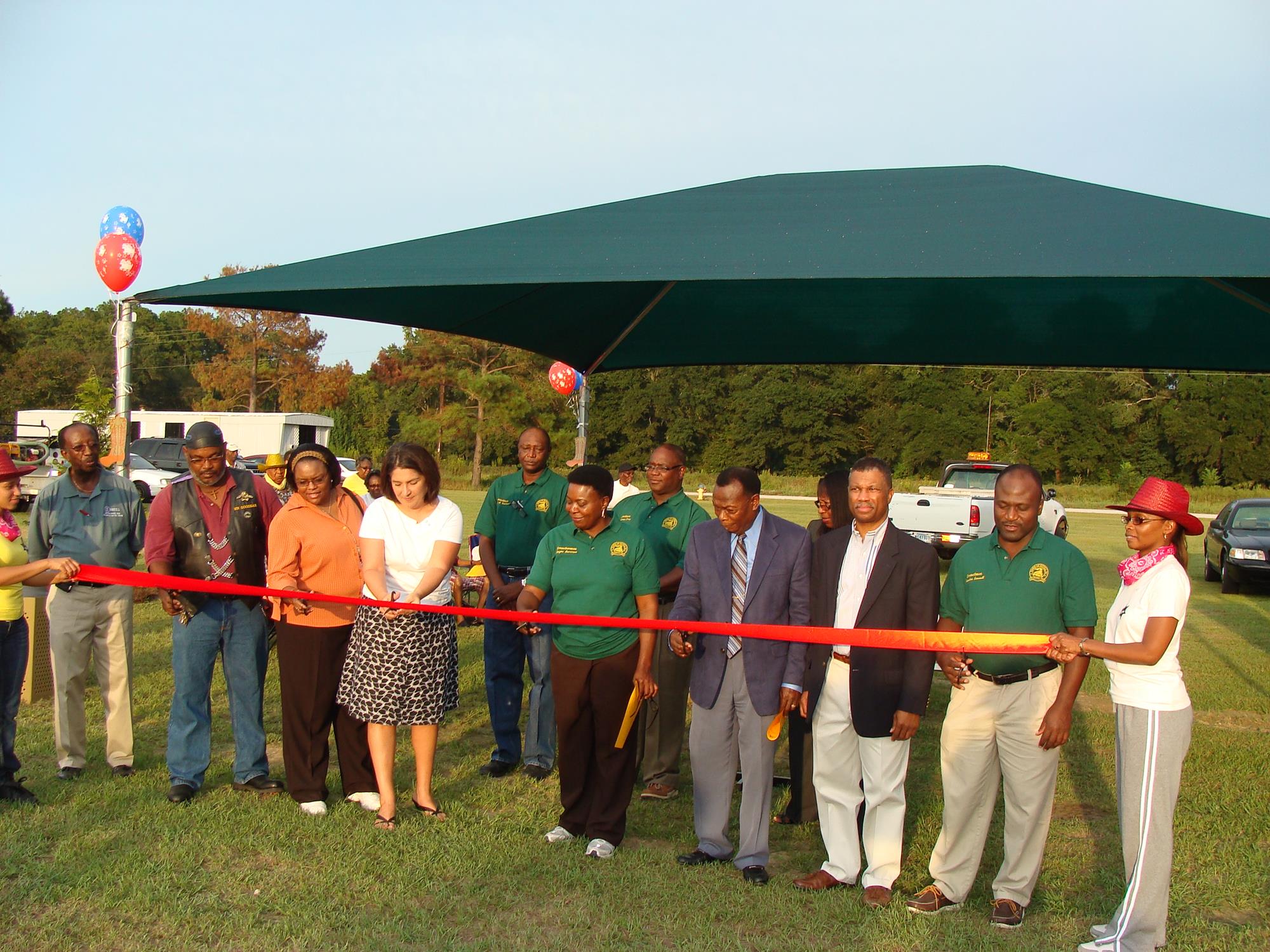 WALKING TRAIL RIBBON CUTTING CEREMON